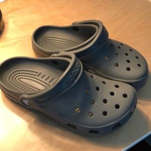 Gray Crocs size J4